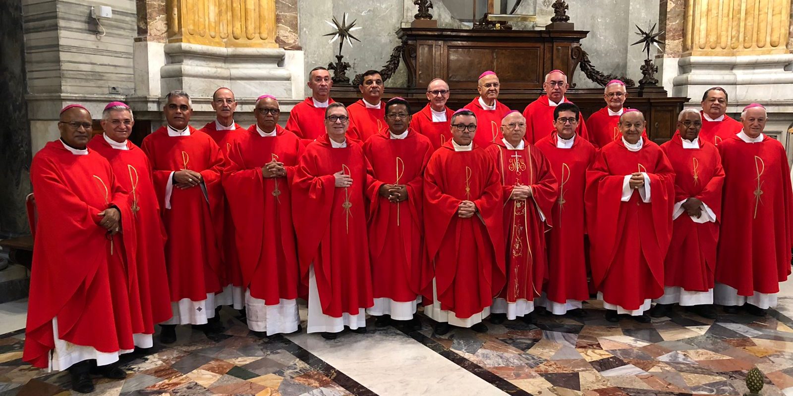 Tumulo Sao Pedro (Pe. Fco Fernandes) (1)