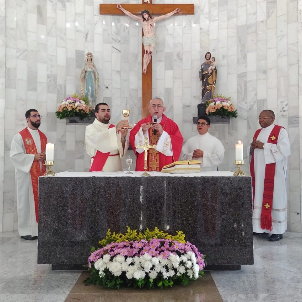 Missa Homenageia Monsenhor Jonas Menezes Apóstolo Das Vocações Que Faria 80 Anos De Ordenação 2024