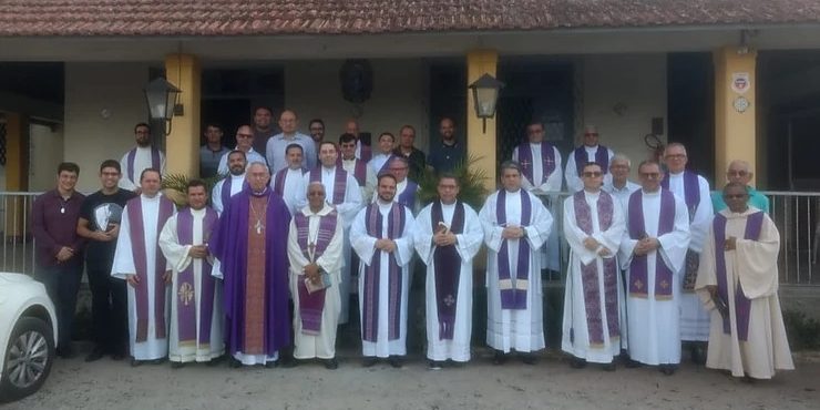 diocese-de-nazare-acolhe-encontro-de-formacao-para-formadores-dos-seminarios-do-regional-ne2