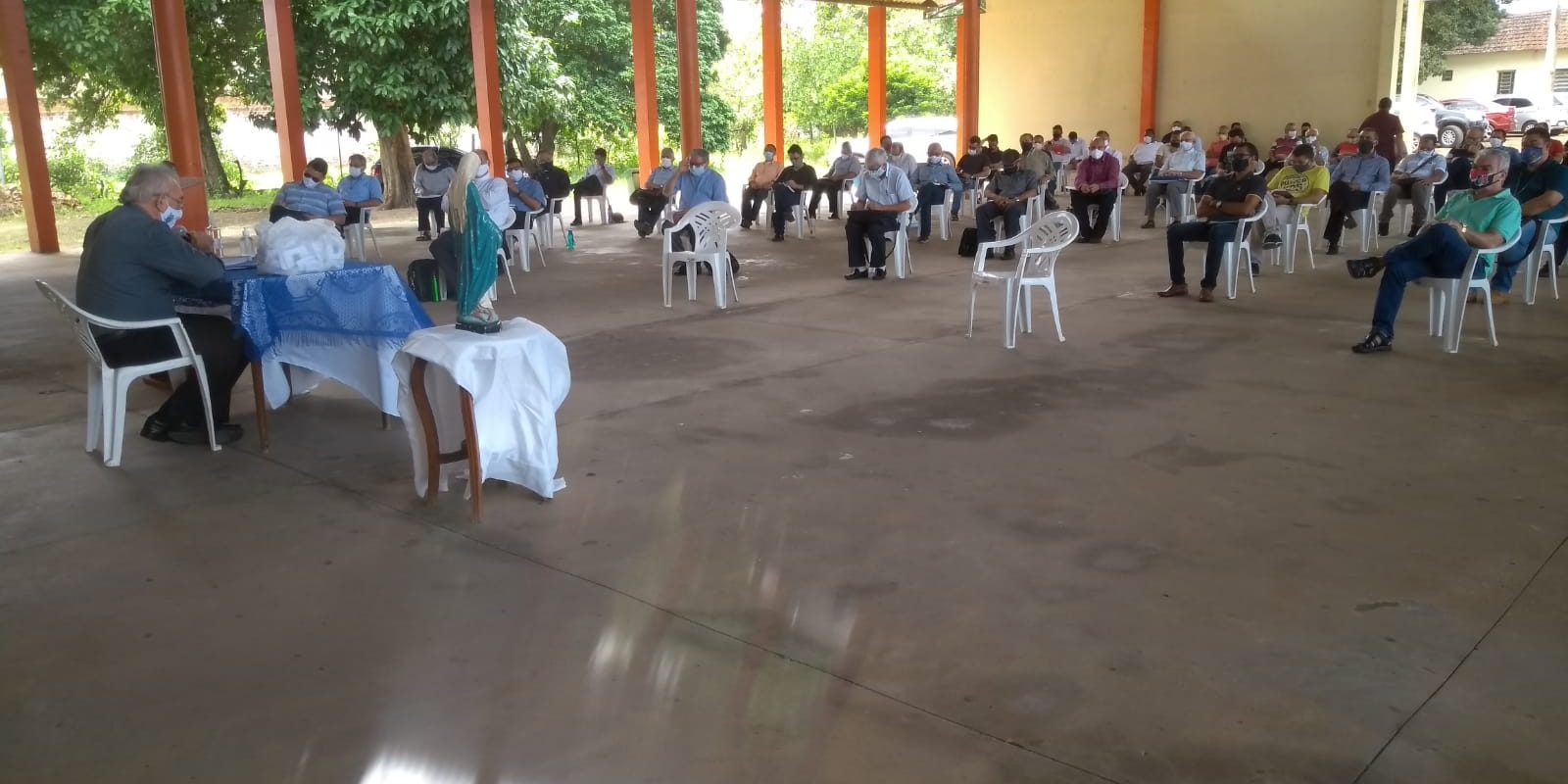 Clero-de-Nazare-de-reune-para-comemorar-o-dia-do-padre-e-do-diacono-1