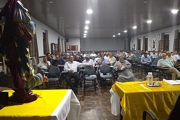 Missa-presidida-por-Dom-Lucena-abre-Retiro-Anual-do-Clero-em-Lagoa-Seca-PB-02