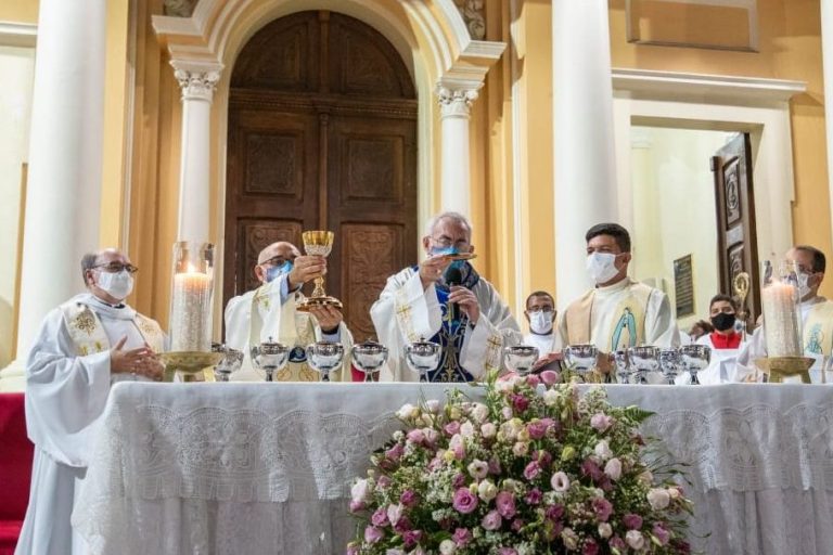 e18523fb-c4d7-4d52-aa9f-dab7b68e24a5