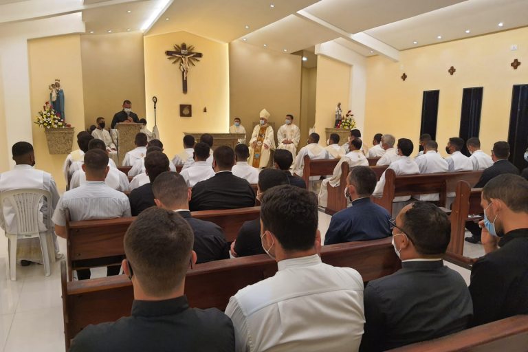 82ec607d-ef2d-4efd-a50b-e4f1cc70408e