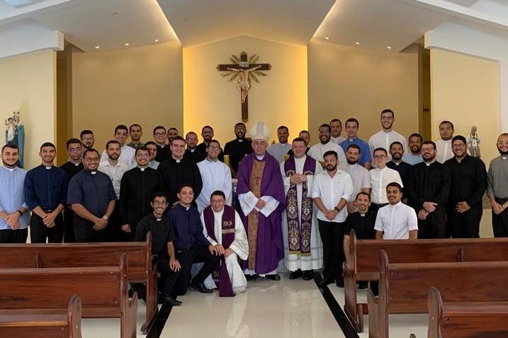 6ae34f62-0cf9-4921-9337-ef7251f9f293