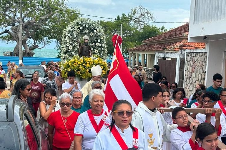 igrejanossasenhoradoo_e2f78fc56613434bb5494cee56130486